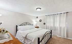 Charming Glenolden Townhouse